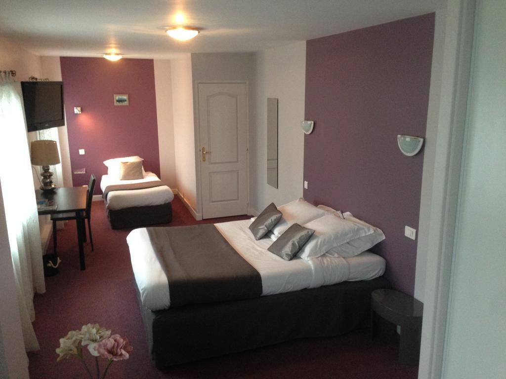 Hostellerie Excalibur Saumur Szoba fotó